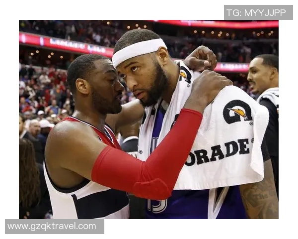 兰多夫与考辛斯对决精彩瞬间回顾两位内线巨星的巅峰对抗 兰多夫与考辛斯对决精彩瞬间回顾两位内线巨星的巅峰对抗