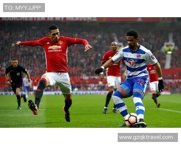 布莱克浦与雷丁的精彩对决比分揭晓赛季最新战绩分析