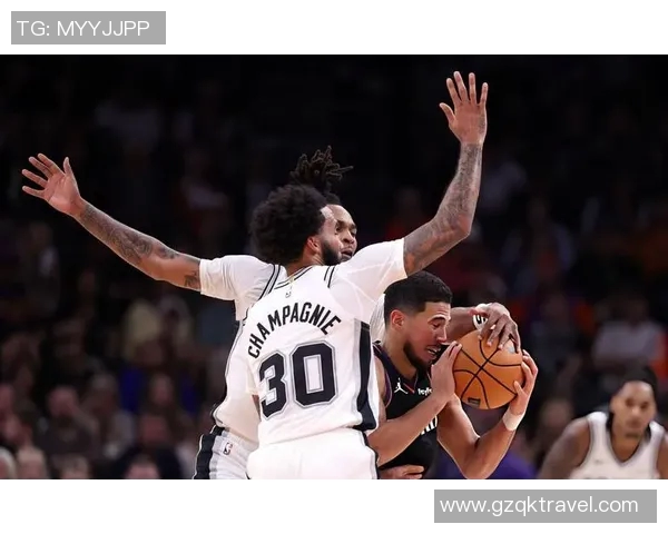 2015年勇士与马刺季后赛对决的精彩瞬间与战术分析