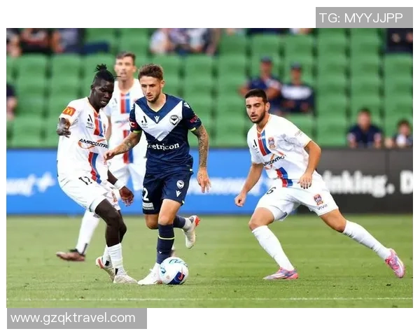 墨胜利与中岸水手的激烈对决展现足球魅力与团队精神的巅峰较量