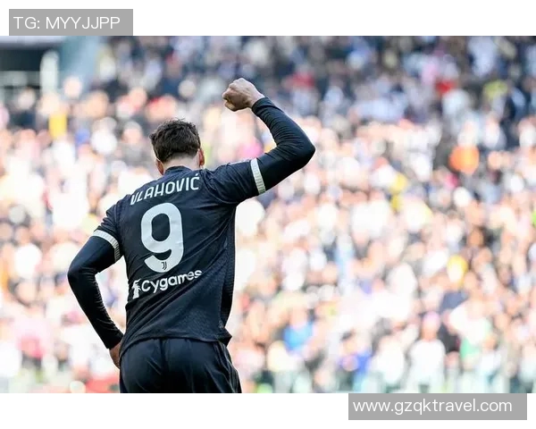 弗拉霍维奇的崛起之路:从年轻天才到足球巨星的蜕变与挑战 弗拉霍维奇的崛起之路:从年轻天才到足球巨星的蜕变与挑战