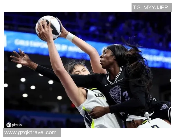 达拉斯飞翼与芝加哥天空的精彩对决揭示WNBA新赛季的激烈竞争与无限可能