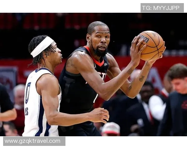 12号火箭与灰熊的激烈对决谁能在赛场上笑到最后 12号火箭与灰熊的激烈对决谁能在赛场上笑到最后