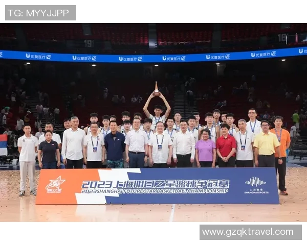 成都网球队崛起之路:从默默无闻到全国邀请赛的璀璨星辰 成都网球队崛起之路:从默默无闻到全国邀请赛的璀璨星辰